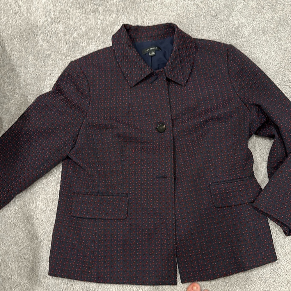 3/$50 Ann Taylor navy and red blazer